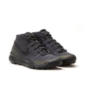 nike flyknit trainer chukka sneakerboot